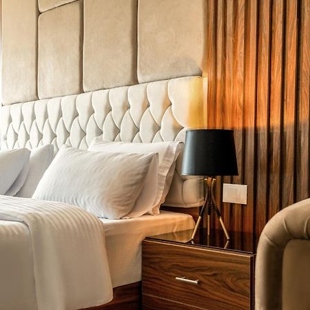 Kafret el-Gabal Peace Inn West Pyramids Cairo מראה חיצוני תמונה
